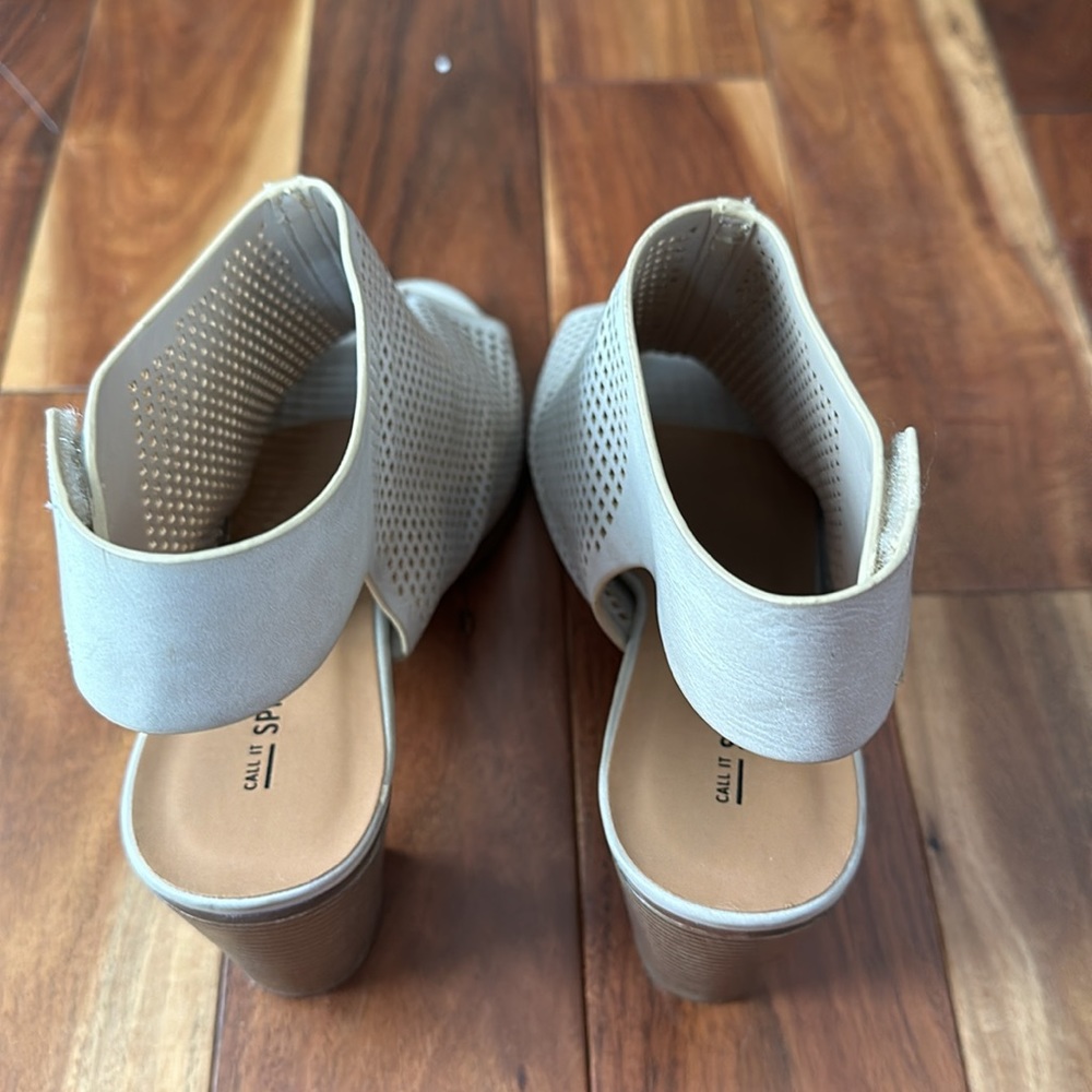 EUC Call It Spring Sandals - Picture 2 of 5